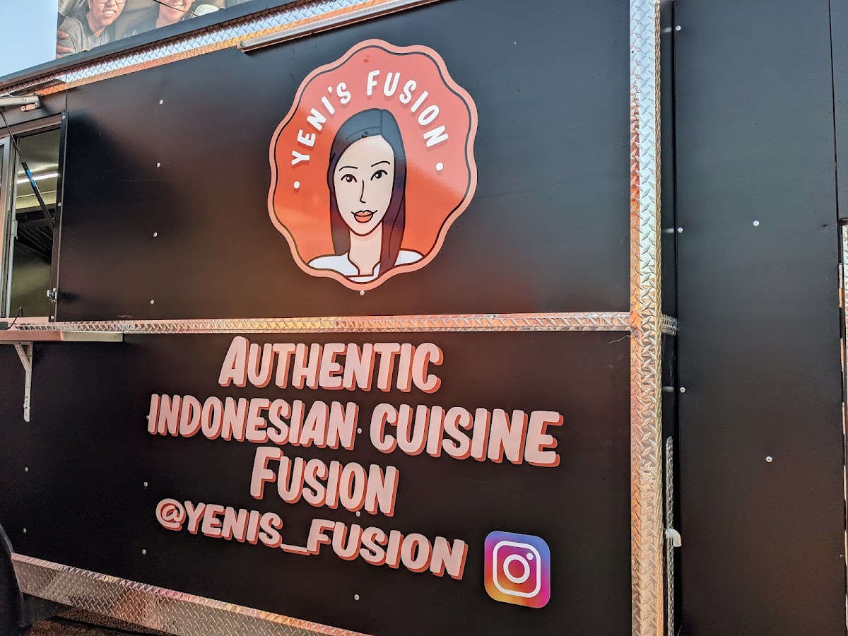 Yeni’s Fusion (North Food Truck)