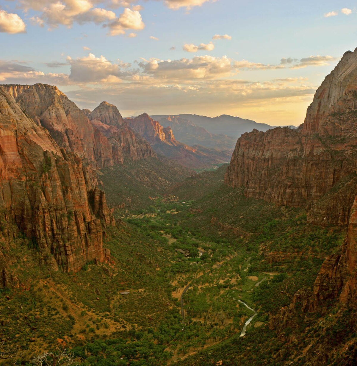 Zion to Bryce Road Trip — 5-day trip template on TownHop